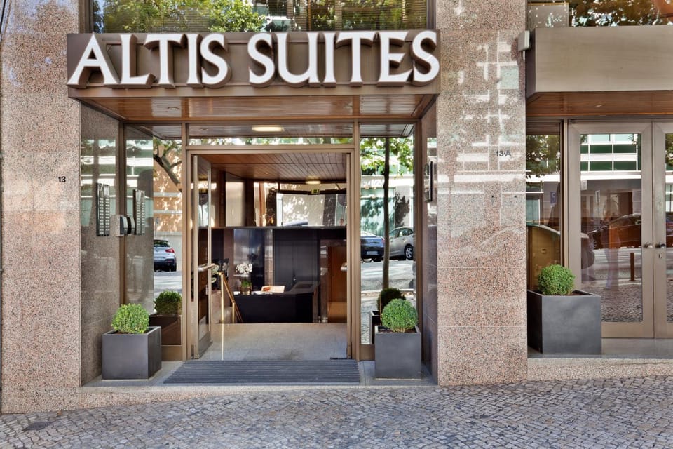 Facade/entrance, Property logo or sign
