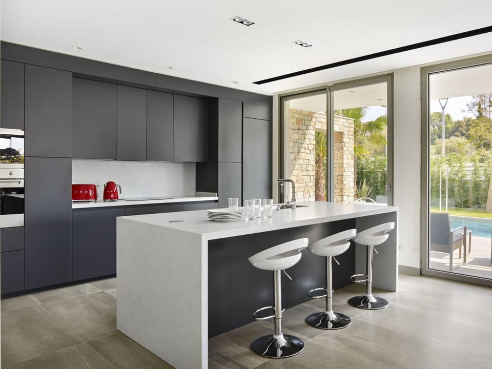 Kitchen or kitchenette