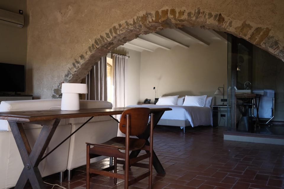 Hotel la Plaça Madremanya Hotel in Baix Empordà