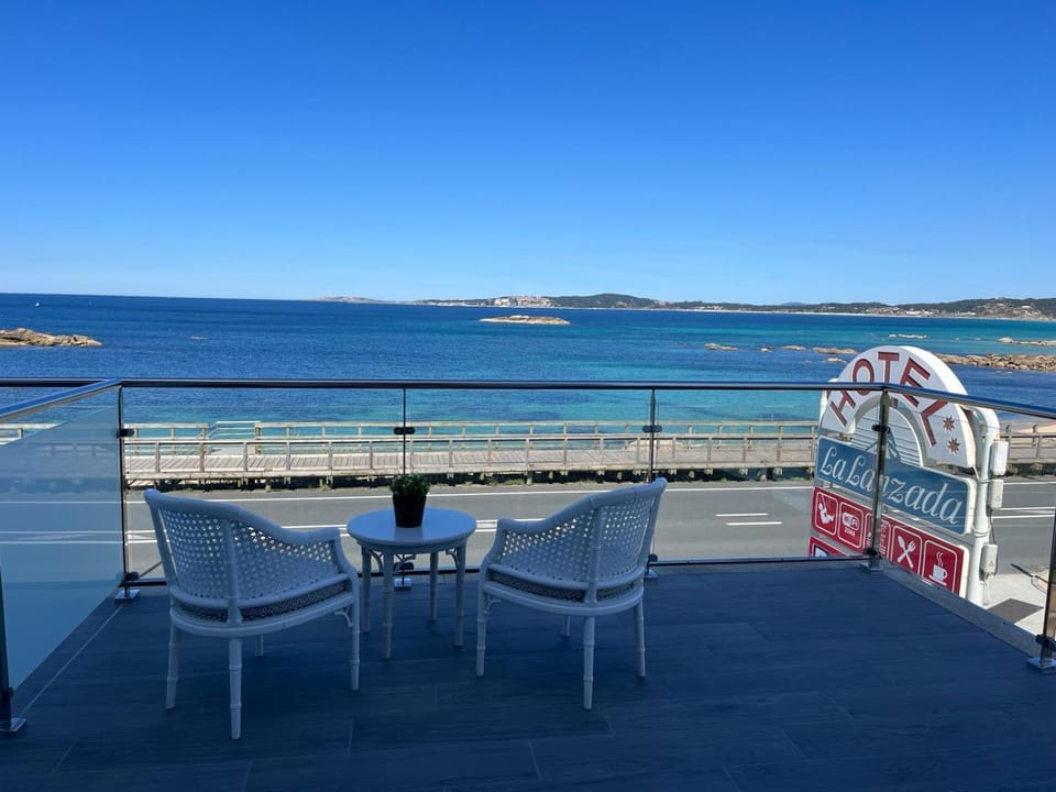 Natural landscape, Balcony/Terrace, Sea view
