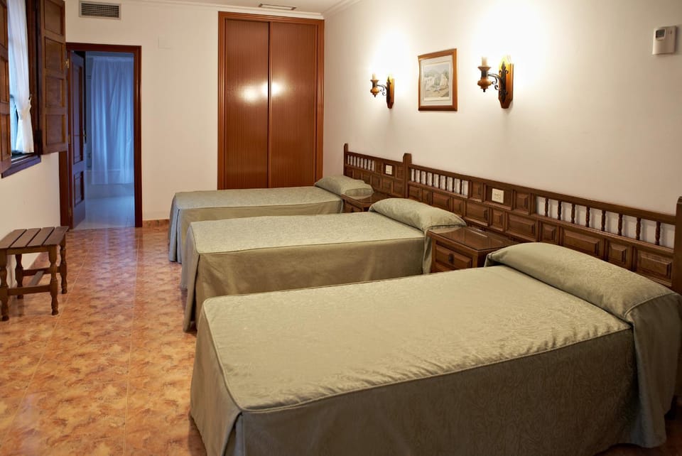 Hospederia Monasterio de Poio Bed and Breakfast in O Salnés