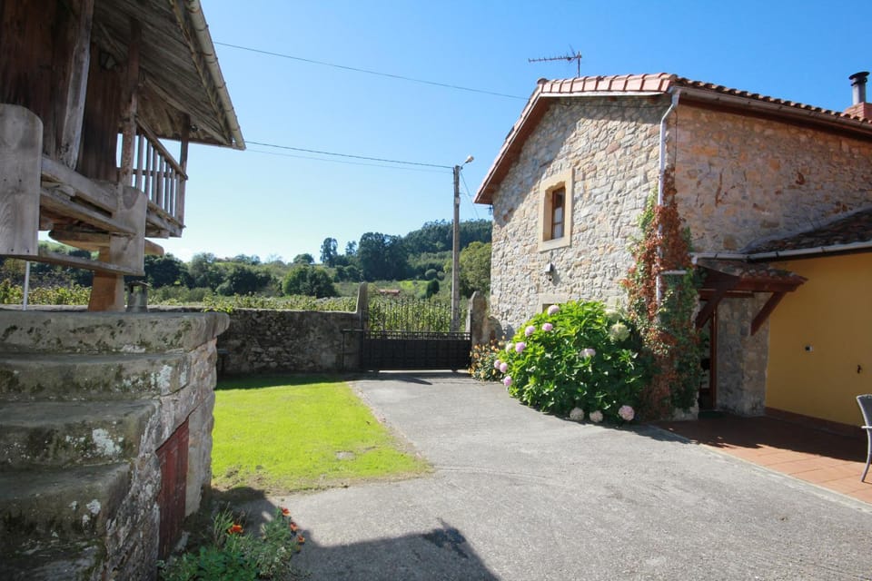 La Llosa II House in Asturias