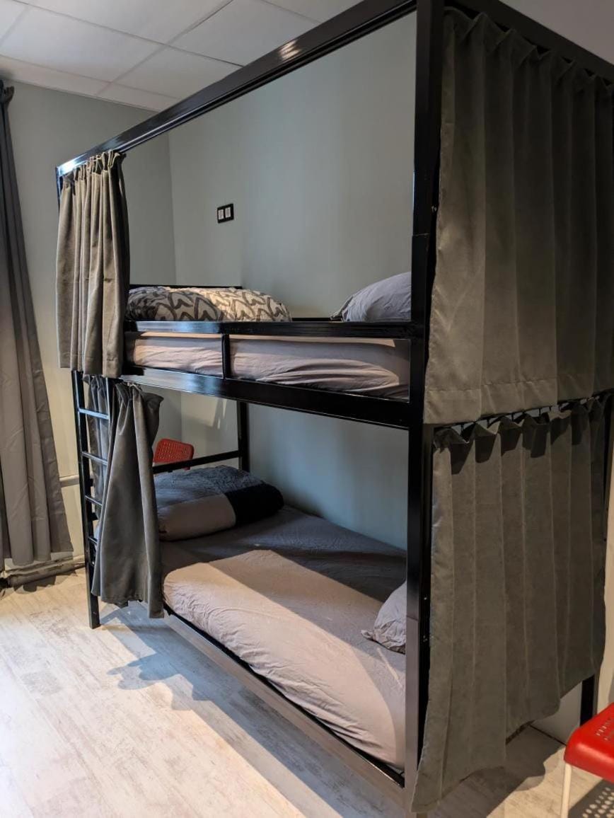bunk bed