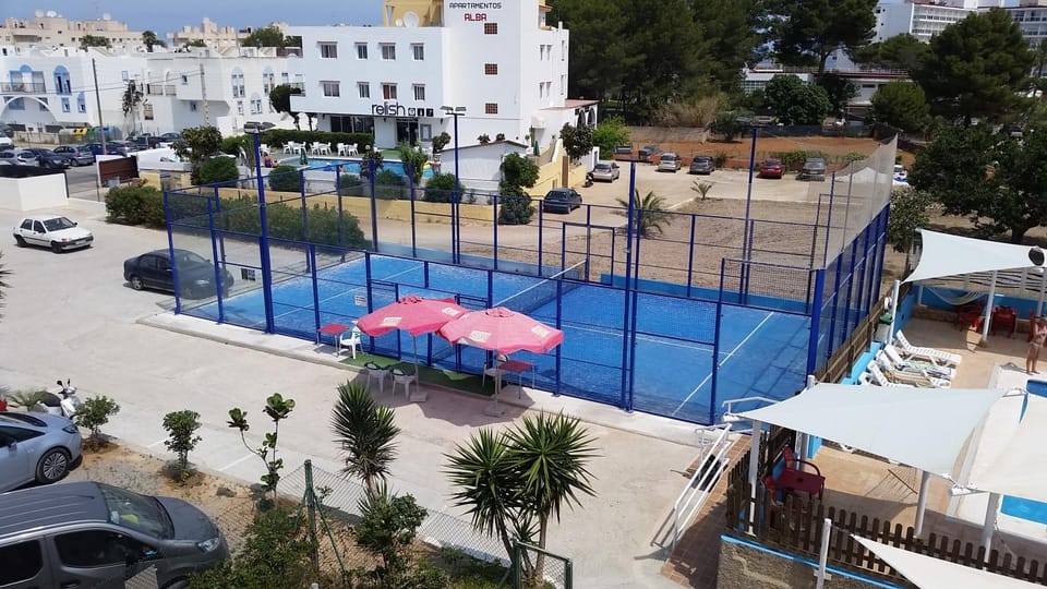 Tennis court