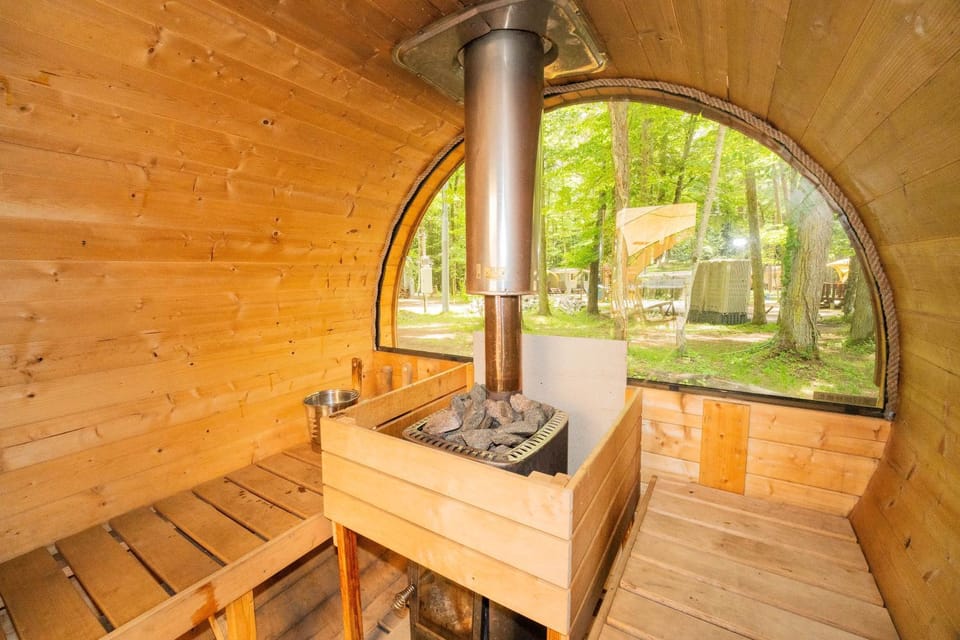 森と湖の楽園 ドッグラン&バレルサウナ Campground/ 
RV Resort in Japan