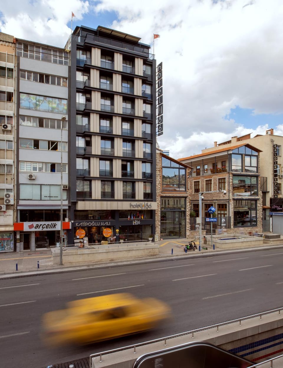 Property building, City view