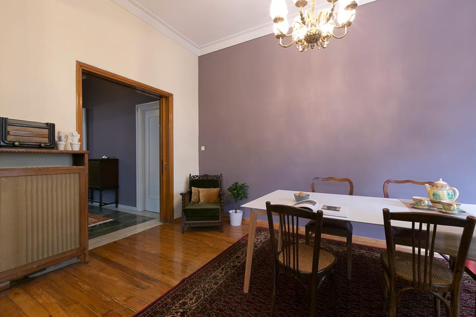 Authentic Retro Flat in City Center #FeelsLikeHome Apartment in Thessaloniki