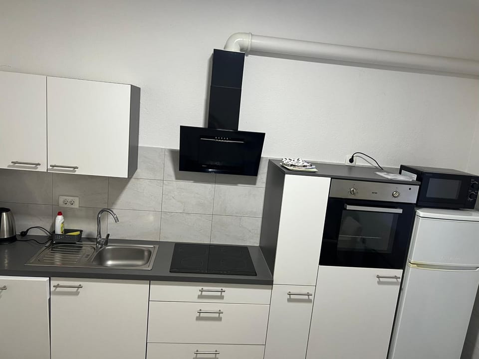 Apartments Krivic Apartment in Brela