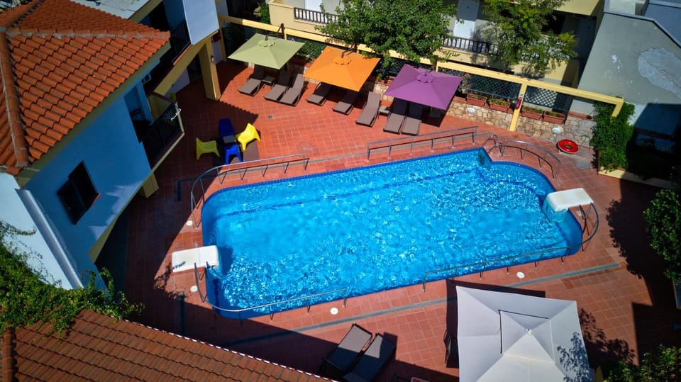 Bird's eye view, Swimming pool, Swimming pool