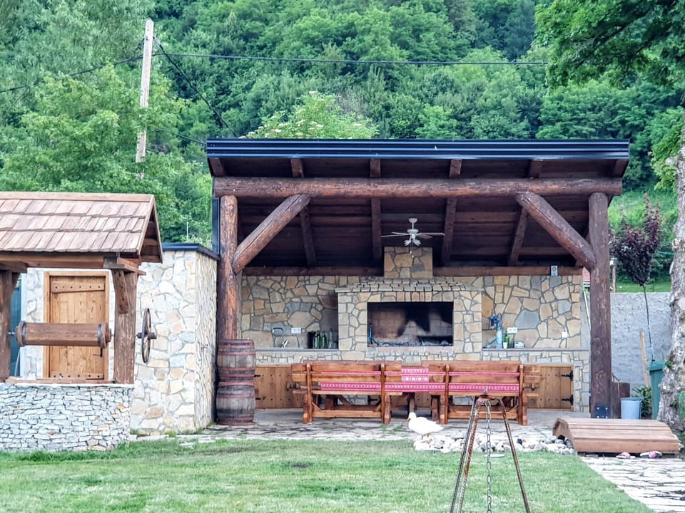 BBQ facilities, Garden