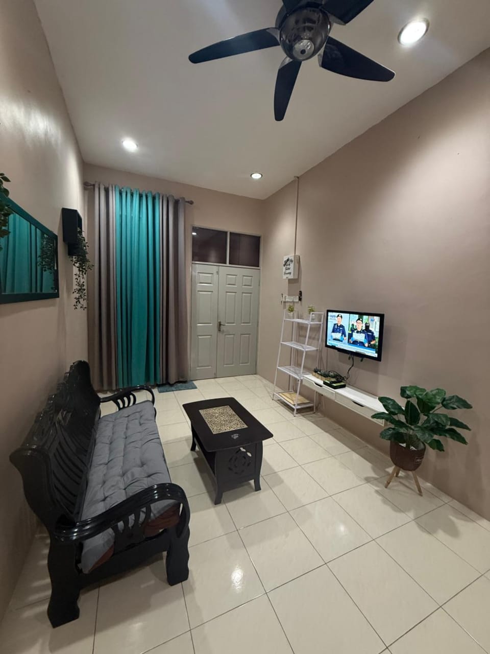 Abg Long Fadhil Homestay Vacation rental in Kedah