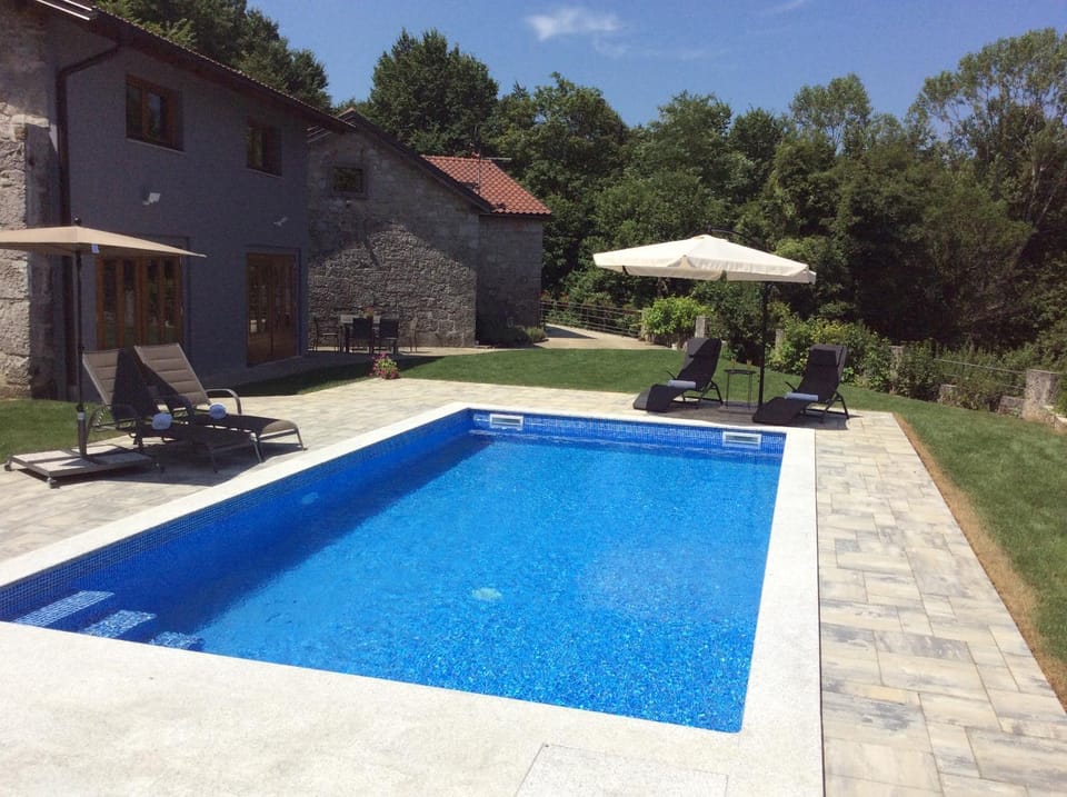 Villa Anton - The Old Dairy Villa in Slovenia