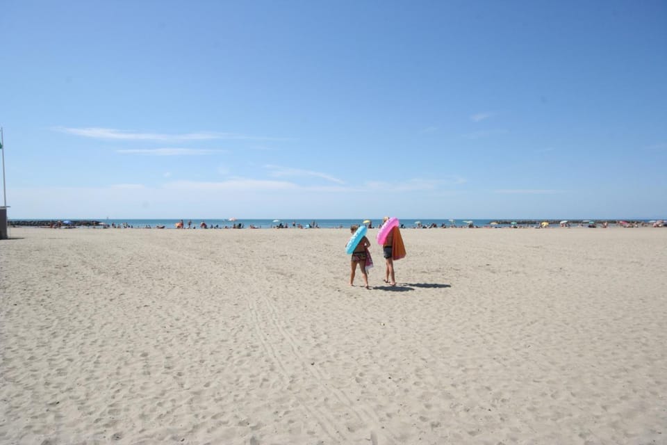 Spring, Off site, Day, Summer, Beach