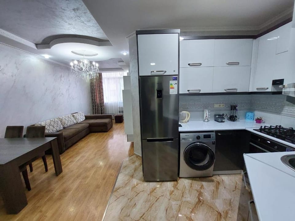 Apartament inasaridze gia Apartment in Batumi