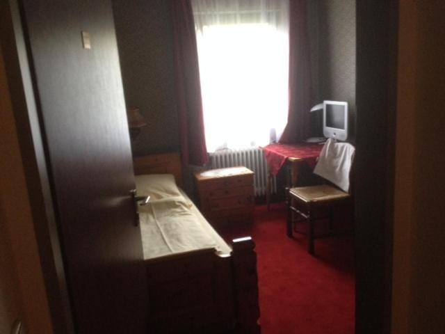 Hotel-Restaurant Hellmann Hostel in Nuremberg