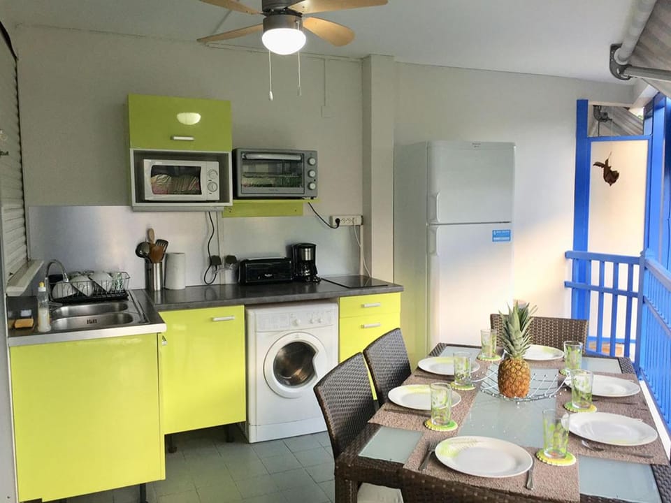 Patio, Balcony/Terrace, Kitchen or kitchenette, Dining area