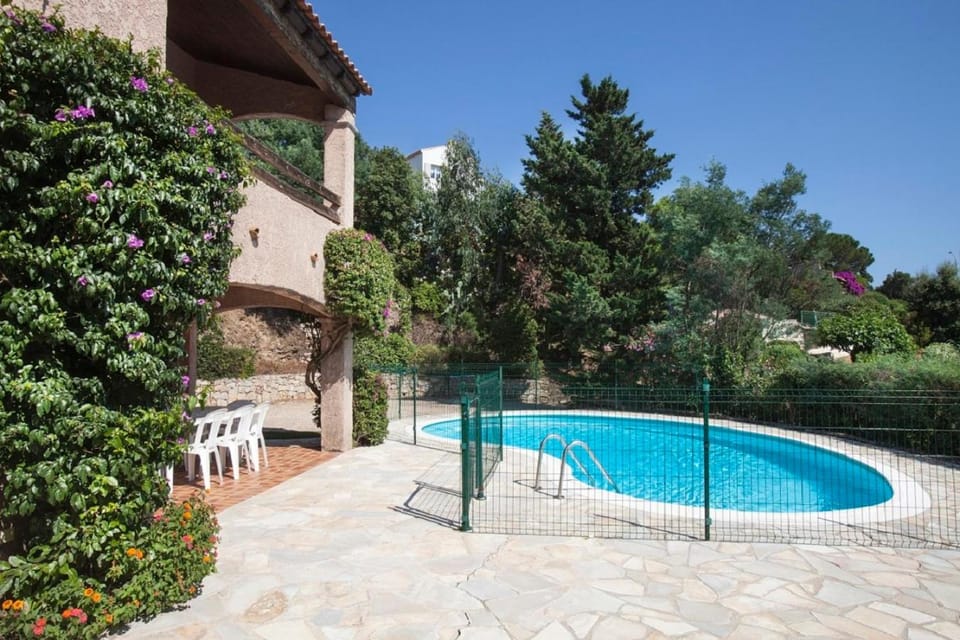 Natural landscape, Garden, Pool view, Swimming pool