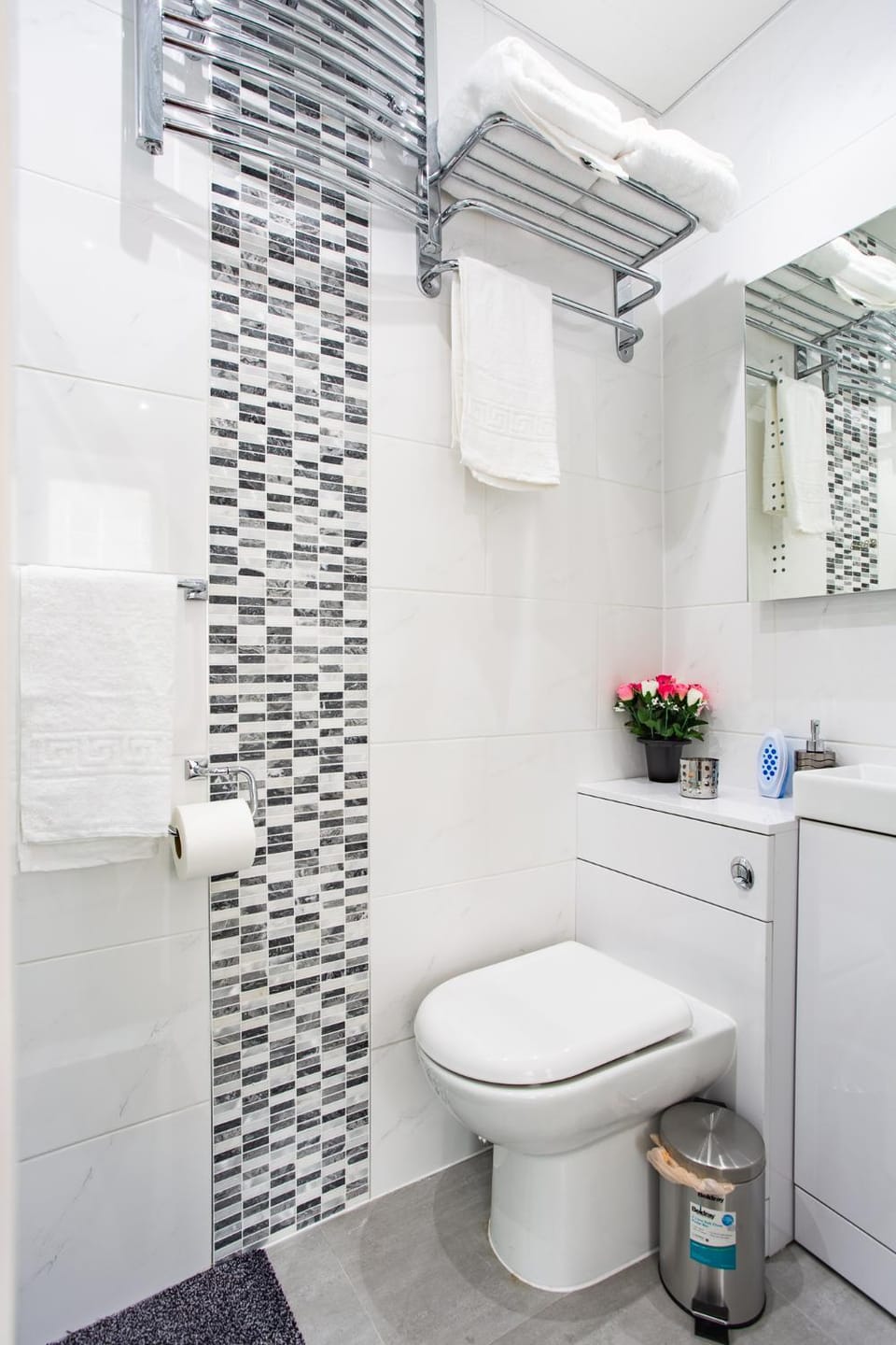 Luxury festival flat in prime city centre location Apartment in Edinburgh