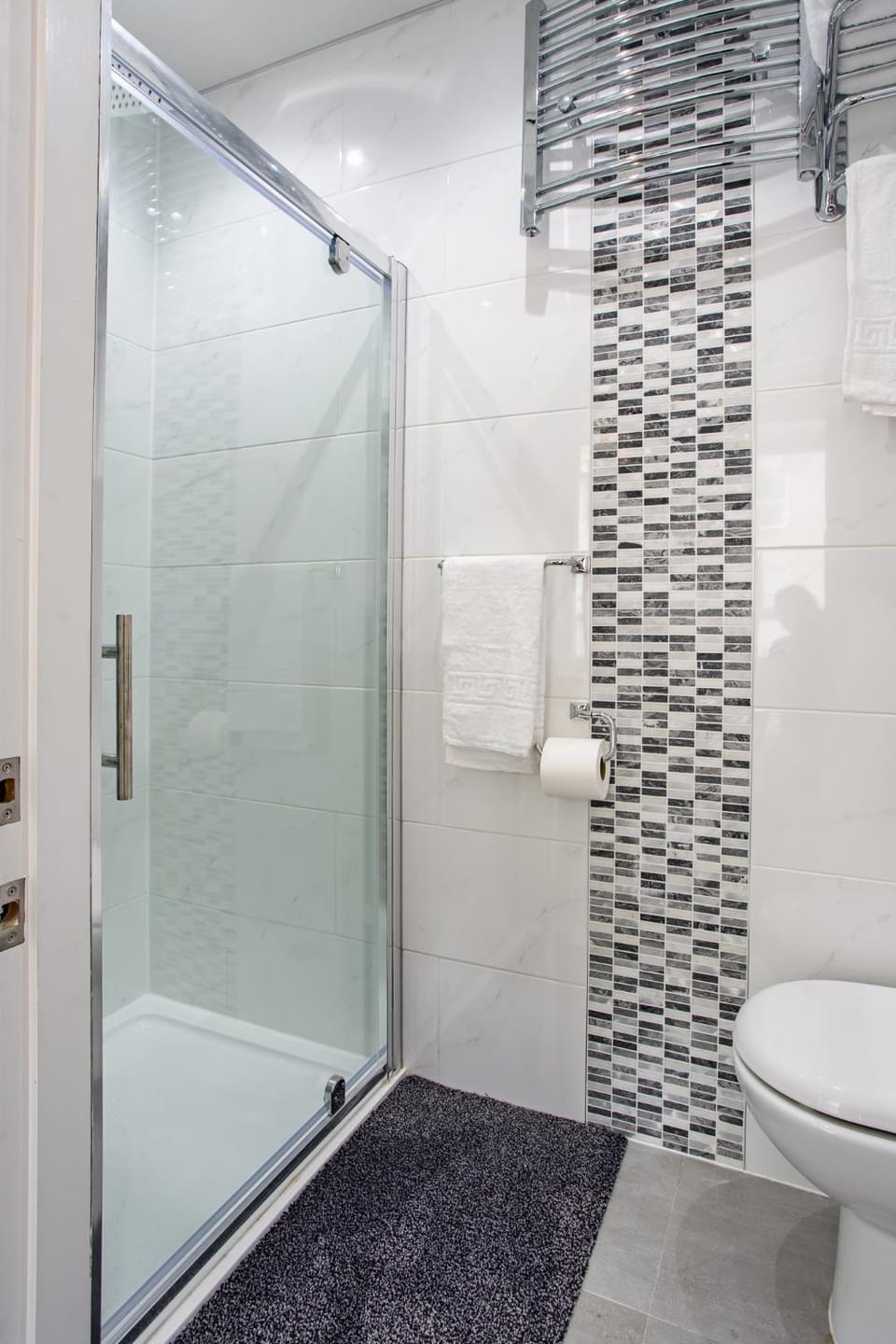 Luxury festival flat in prime city centre location Apartment in Edinburgh