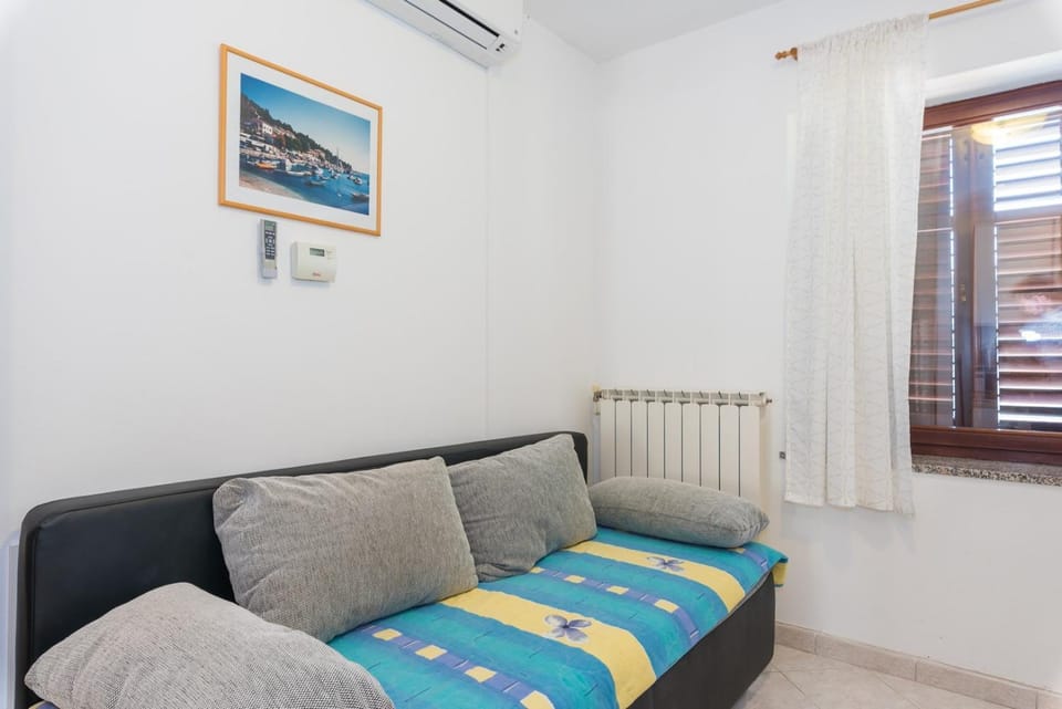 Apartments Villa Adria Bed and Breakfast in Istria County