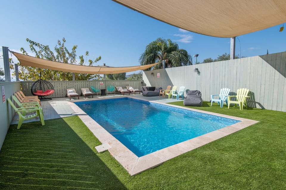 Swimming pool, Swimming pool