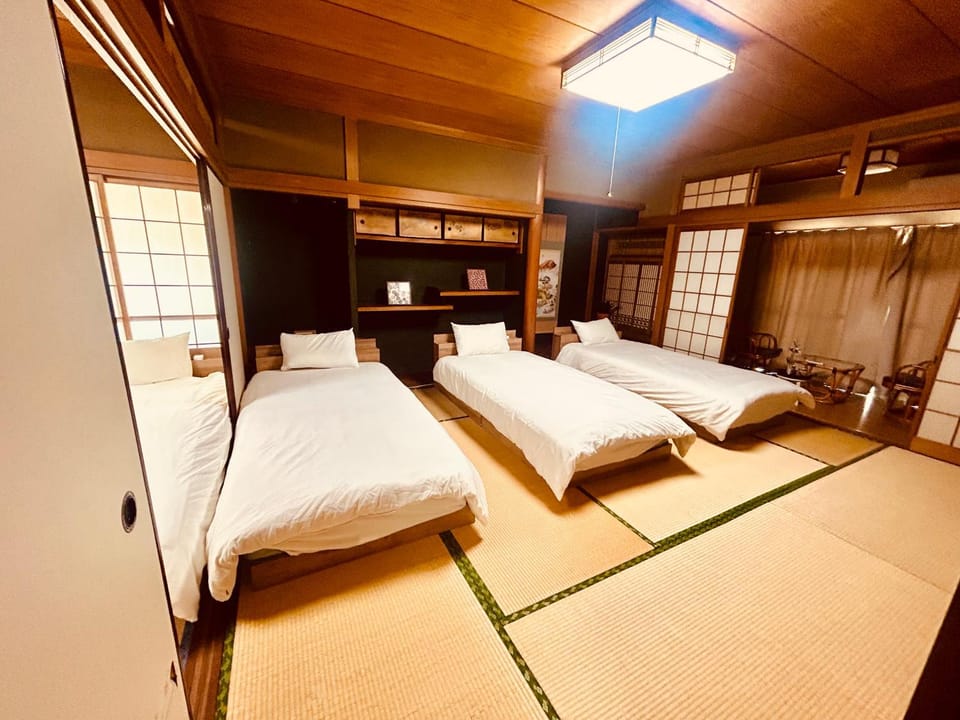 Teradaya Osaka Ryokan 150m2 寺田屋大阪旅館 your own property sweet home in Osaka Apartment in Osaka
