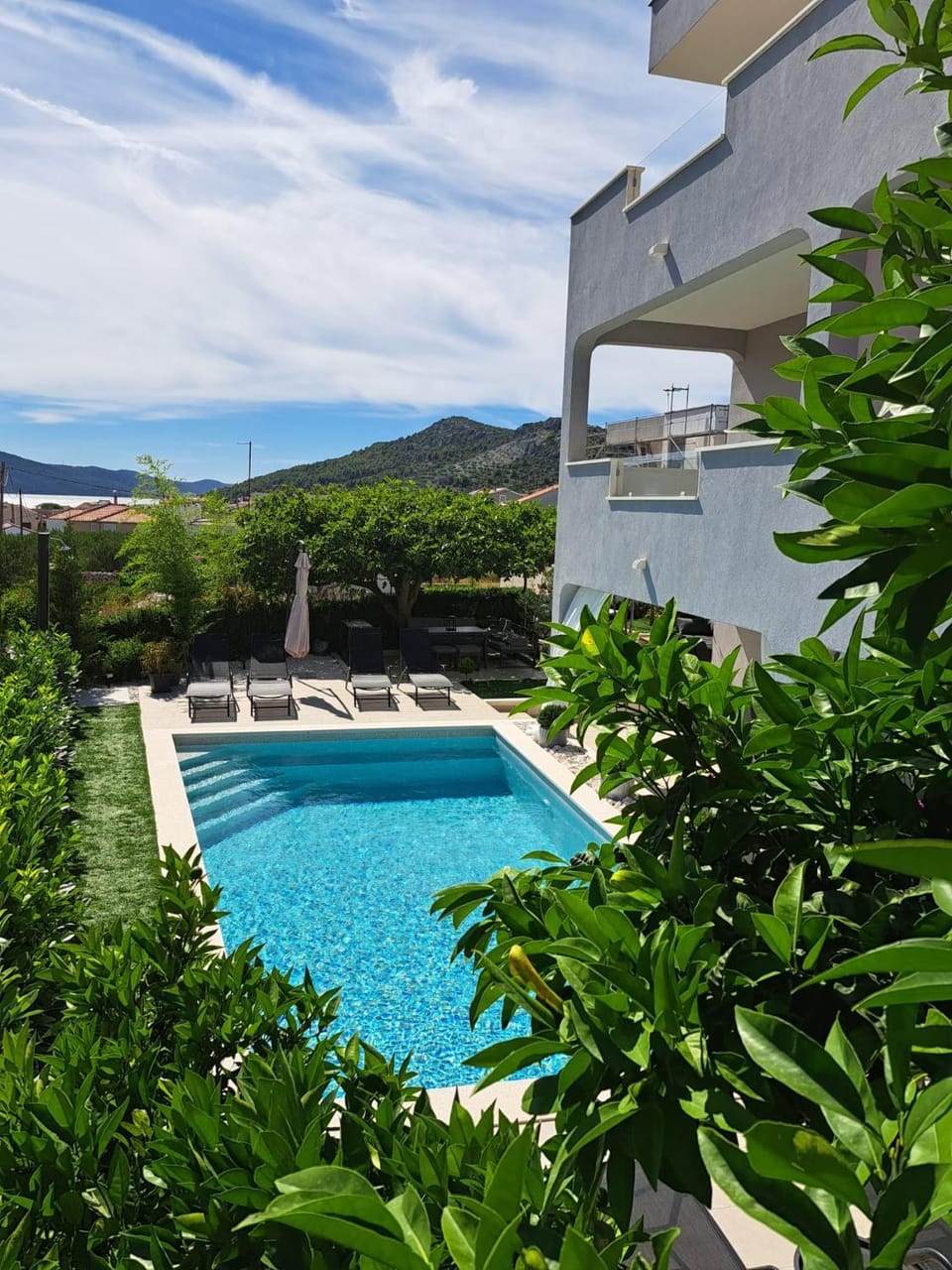 Natural landscape, Swimming pool, sunbed
