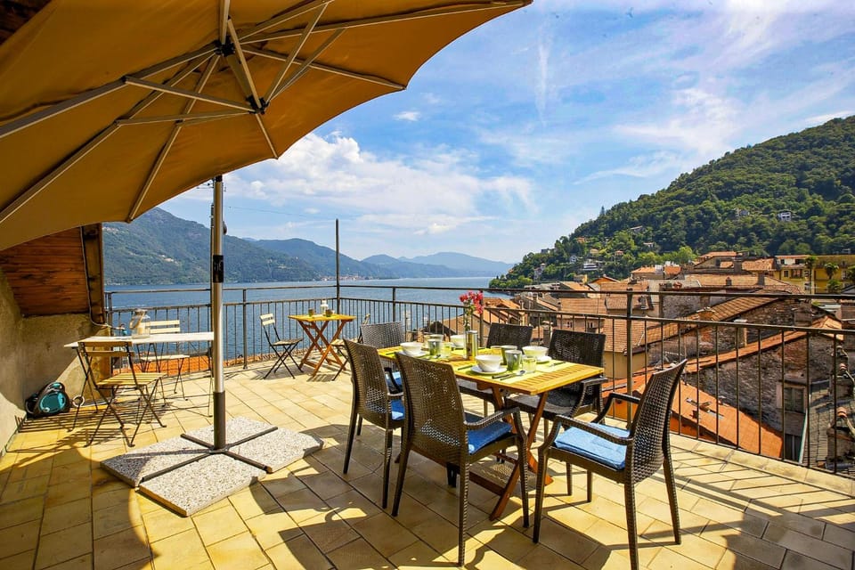 Balcony/Terrace, City view, Lake view, Mountain view