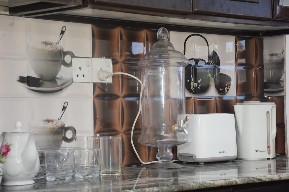 Coffee/tea facilities, Communal kitchen, toaster, kitchen