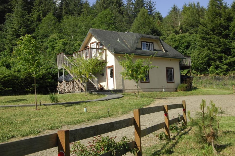 Ye Olde Danish Inn Inn in Ferndale