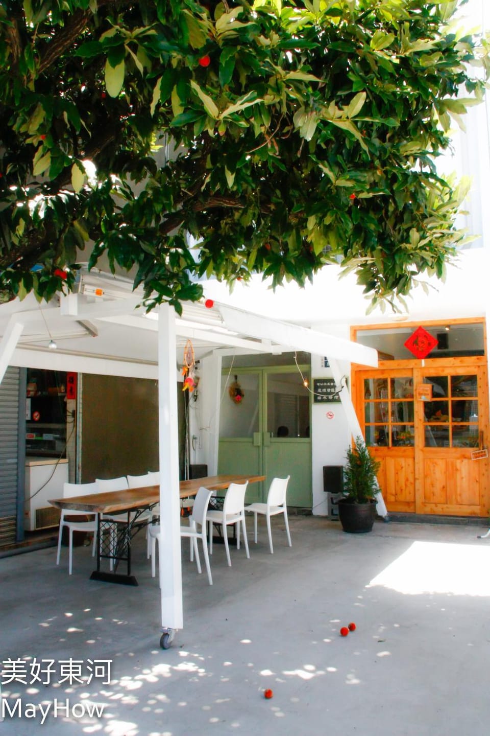 Patio, Patio, Facade/entrance, Balcony/Terrace, Lounge or bar