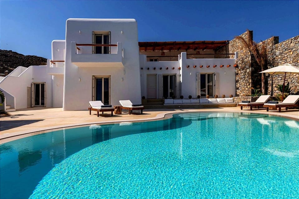 Villa Veneta Mykonos Villa in Mykonos, Mikonos 846 00, Greece