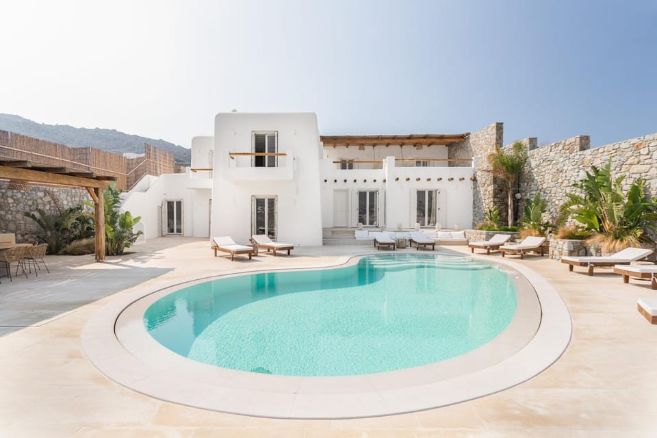 Property building, Swimming pool