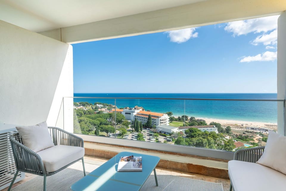 View (from property/room), Balcony/Terrace, Sea view