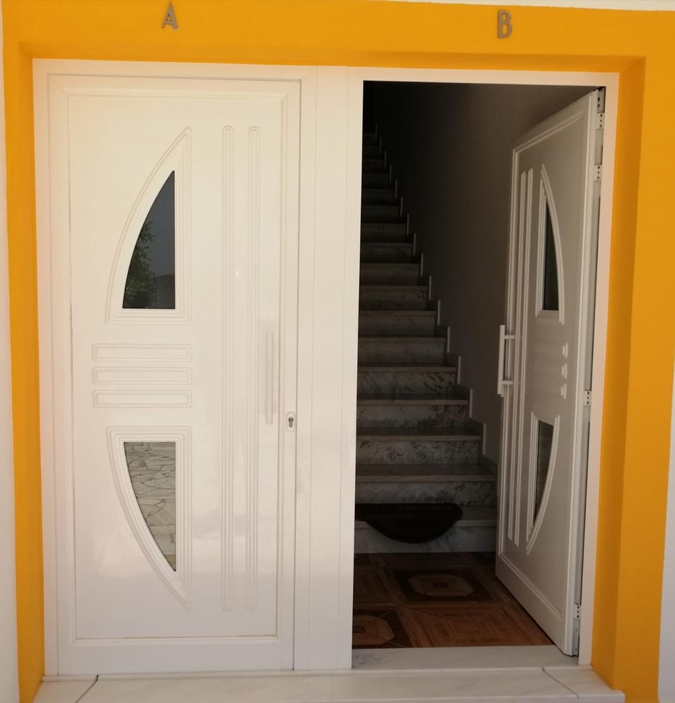 Facade/entrance, Lobby or reception