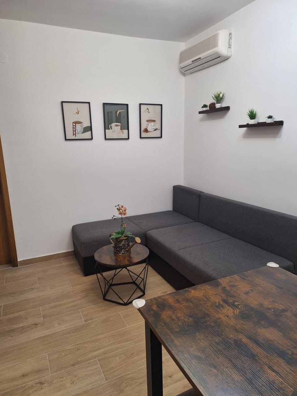 Apartment BLUE Jelsa Apartment in Dubrovnik-Neretva County