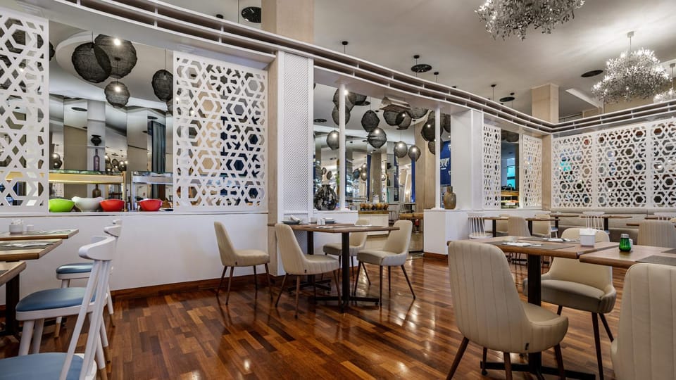 Restaurant/places to eat