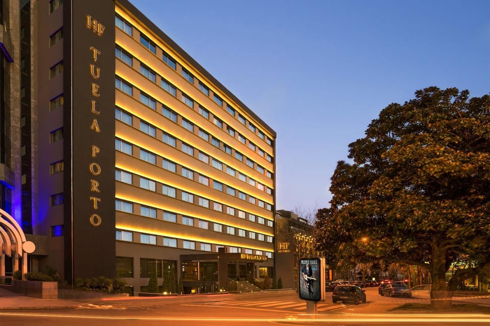 Property building, Facade/entrance