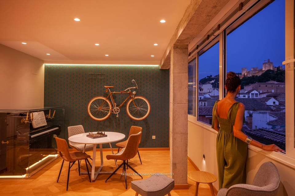 Summer, TV and multimedia, Living room, Landmark view, Sunset
