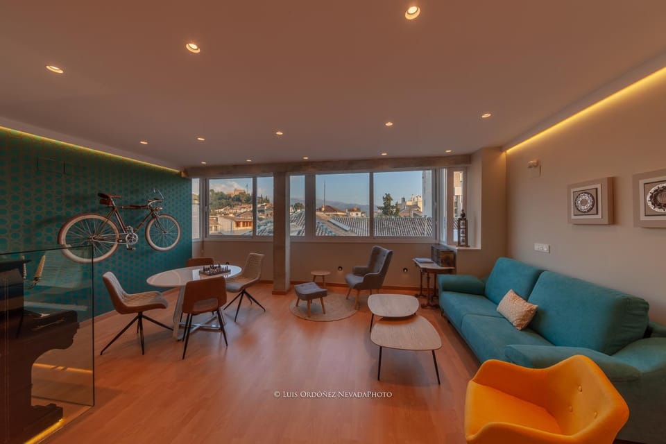 TV and multimedia, Living room, Seating area
