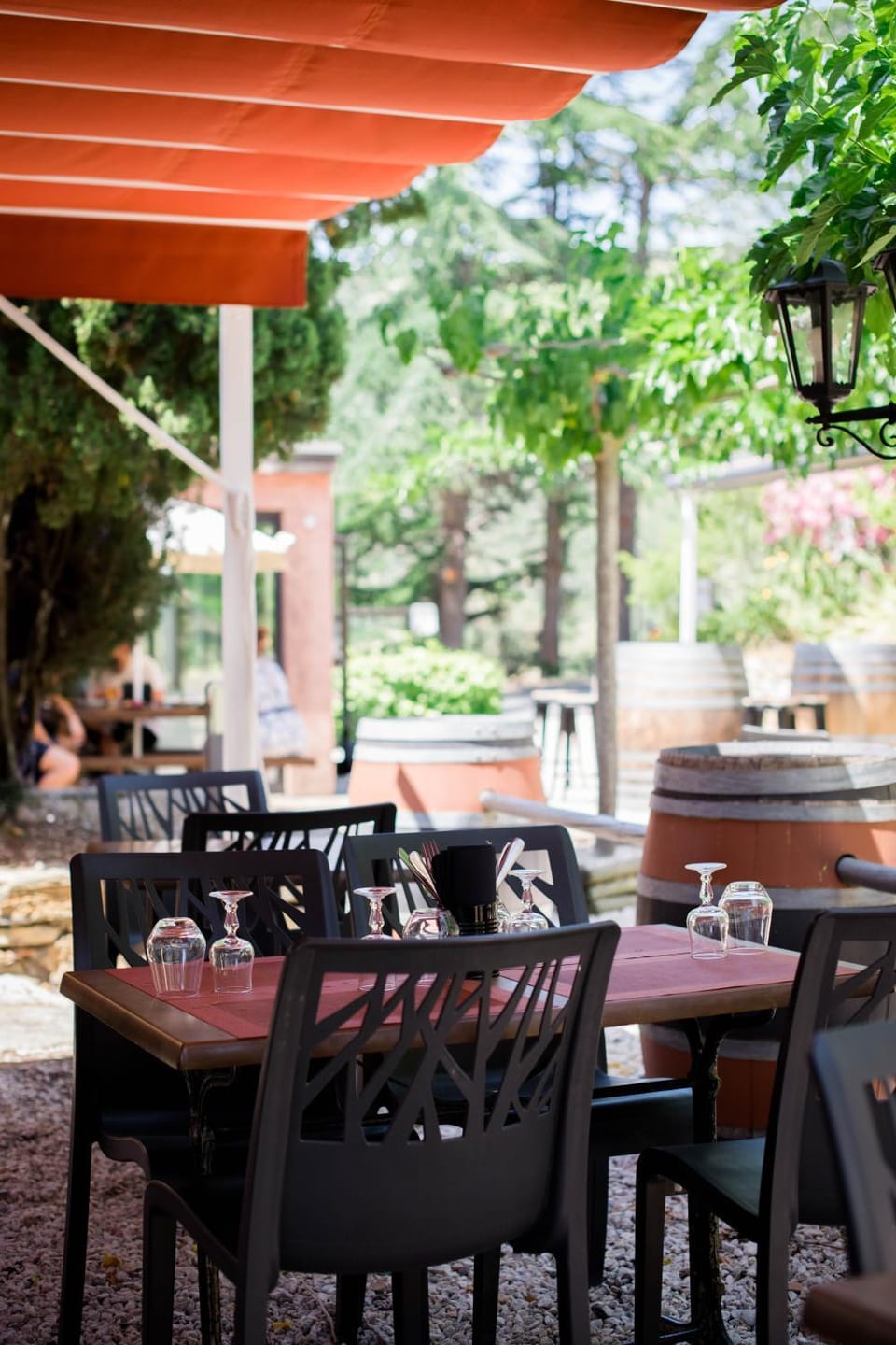 Restaurant/places to eat, Balcony/Terrace