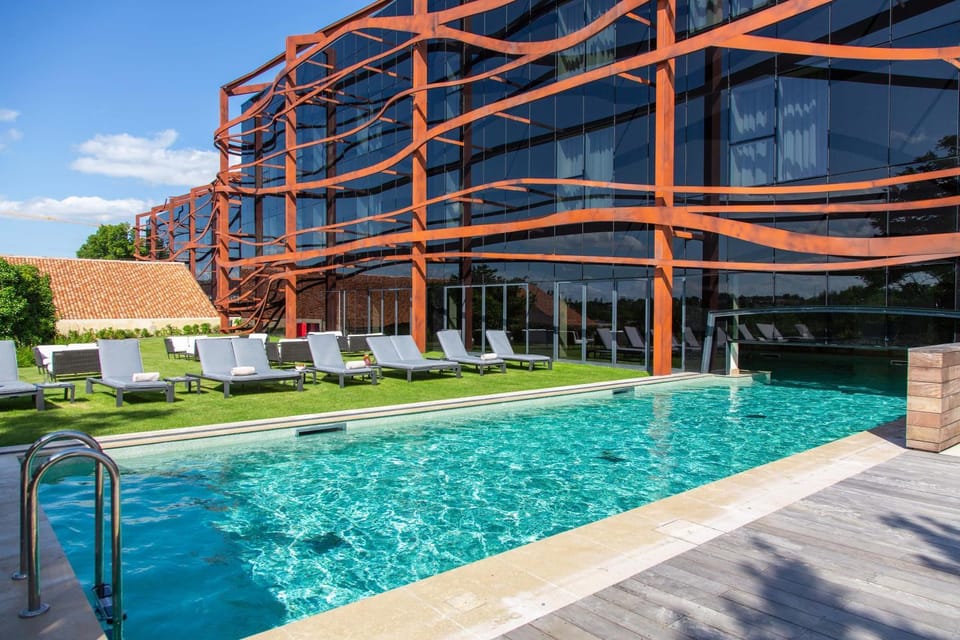 Balcony/Terrace, Swimming pool, Swimming pool