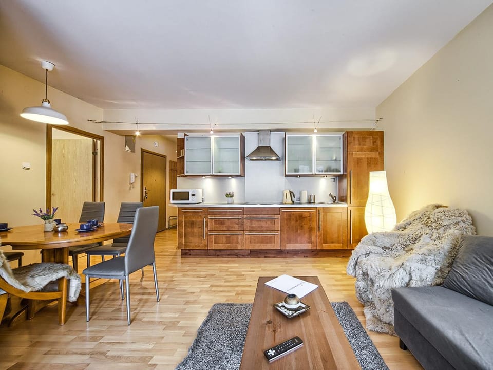 Kitchen or kitchenette, Living room, Dining area, minibar