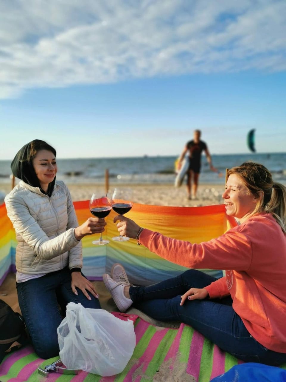 People, Beach, Drinks, Alcoholic drinks