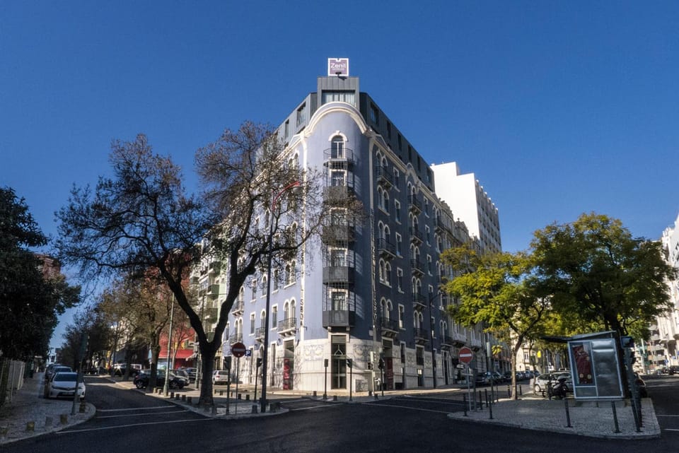 Facade/entrance, Street view