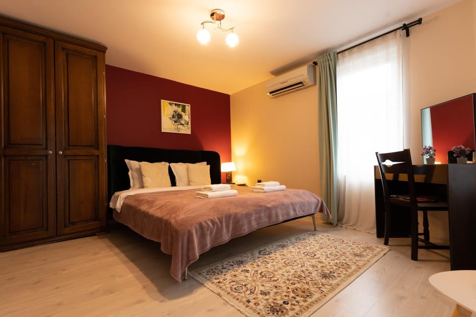 Bed, Bedroom, wardrobe