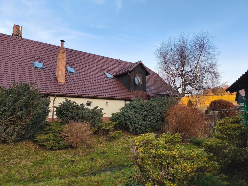Osmelakowa Dolina Farm Stay in Lower Silesian Voivodeship