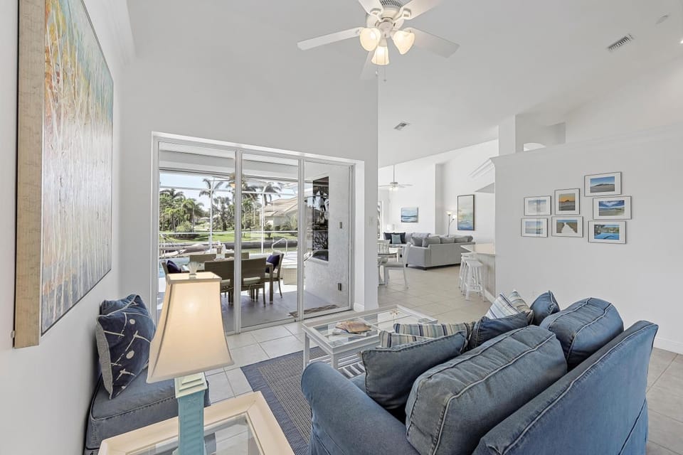 Relaxing waterfront home with pool and steps to beach House in Marco Island