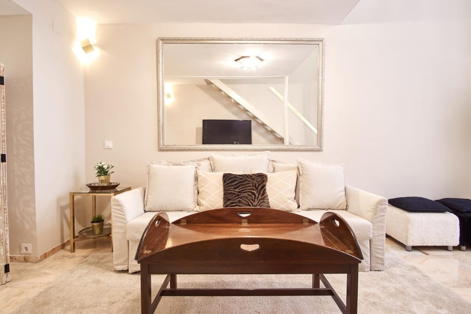 Lounge or bar