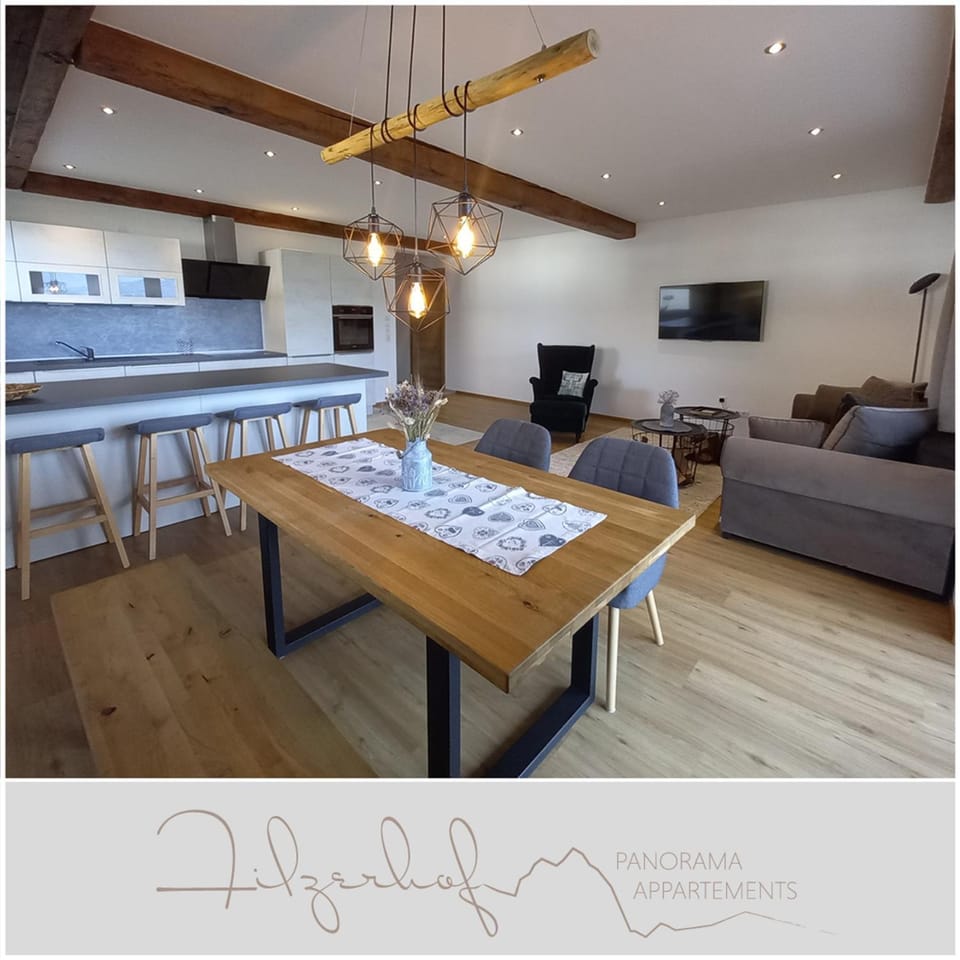TV and multimedia, Kitchen or kitchenette, Living room, Seating area, Dining area, stove, kitchen